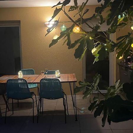 Tres Bel Appartement Contemporain Et Calme Frejus Ngoại thất bức ảnh